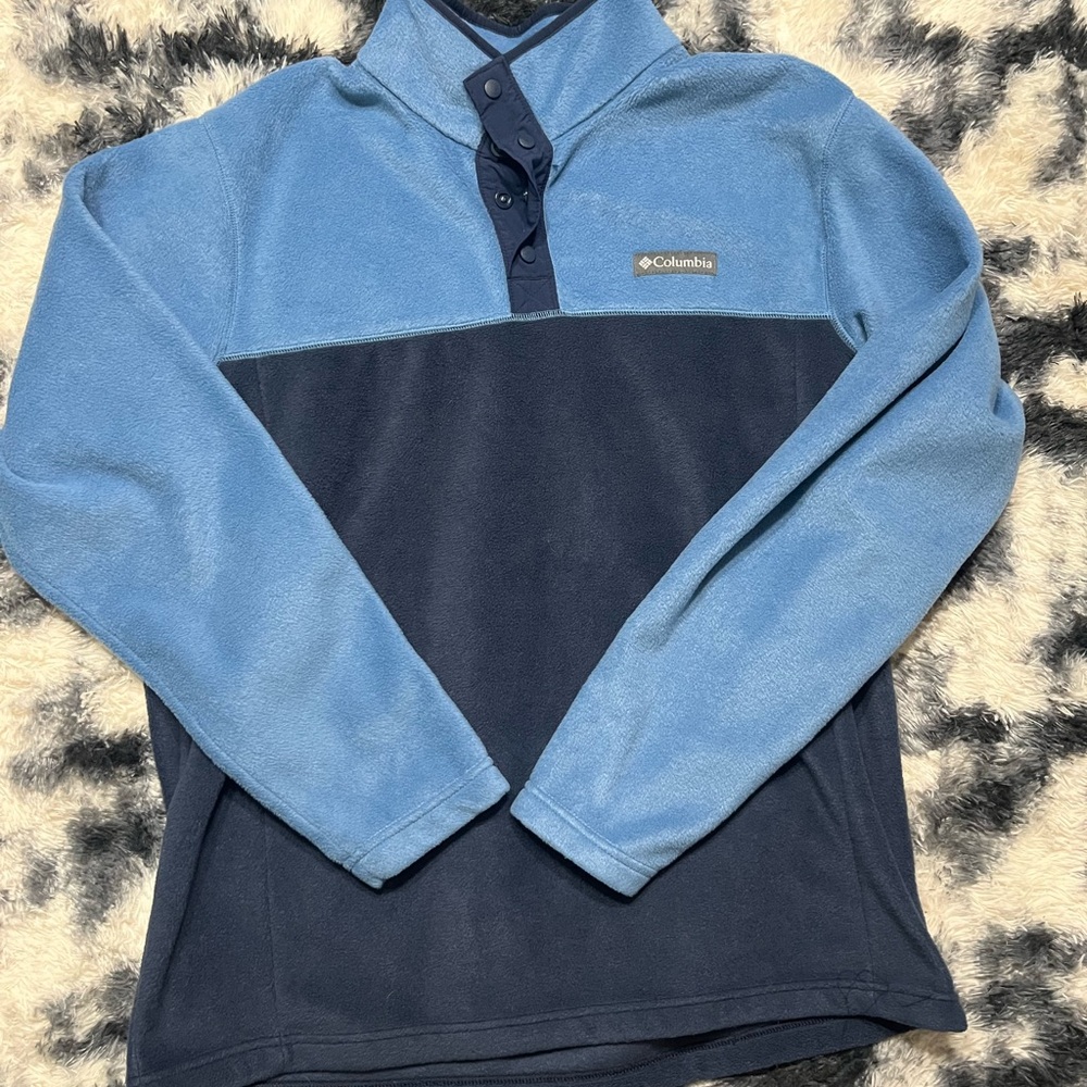 Columbia Light Blue and Navy Fleece Jacket